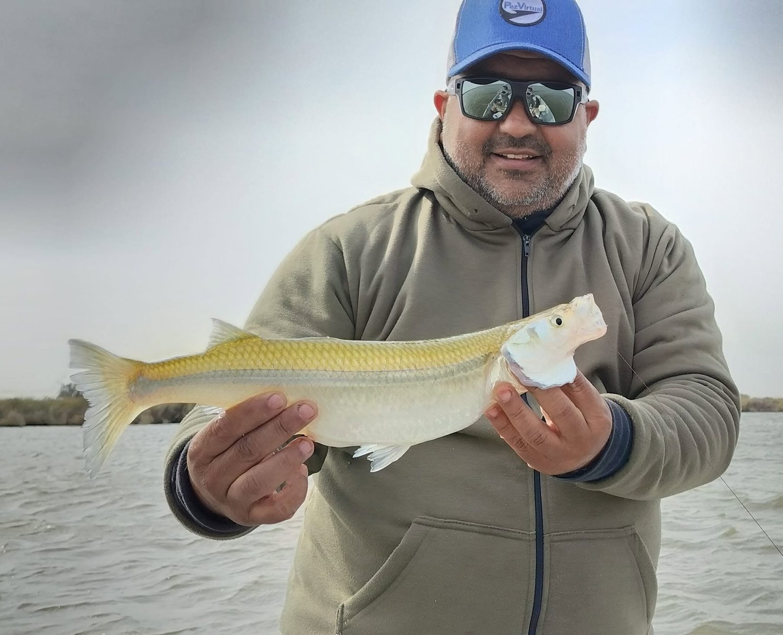 Gorra de pesca Pez Virtual